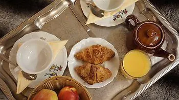 ***  Hotel Restaurant La Couronne Chamonix France