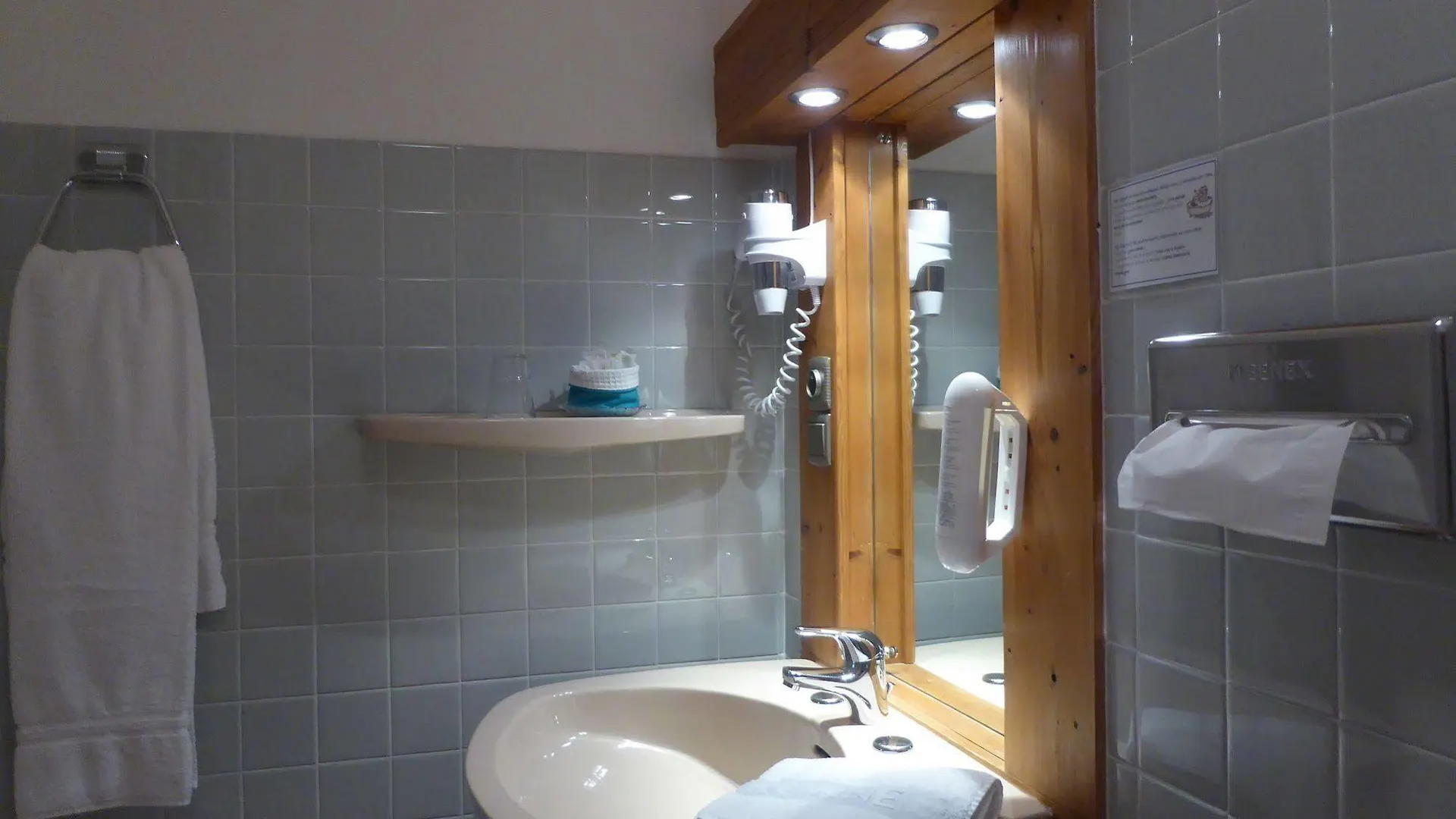 ***  Hotel Restaurant La Couronne Chamonix France