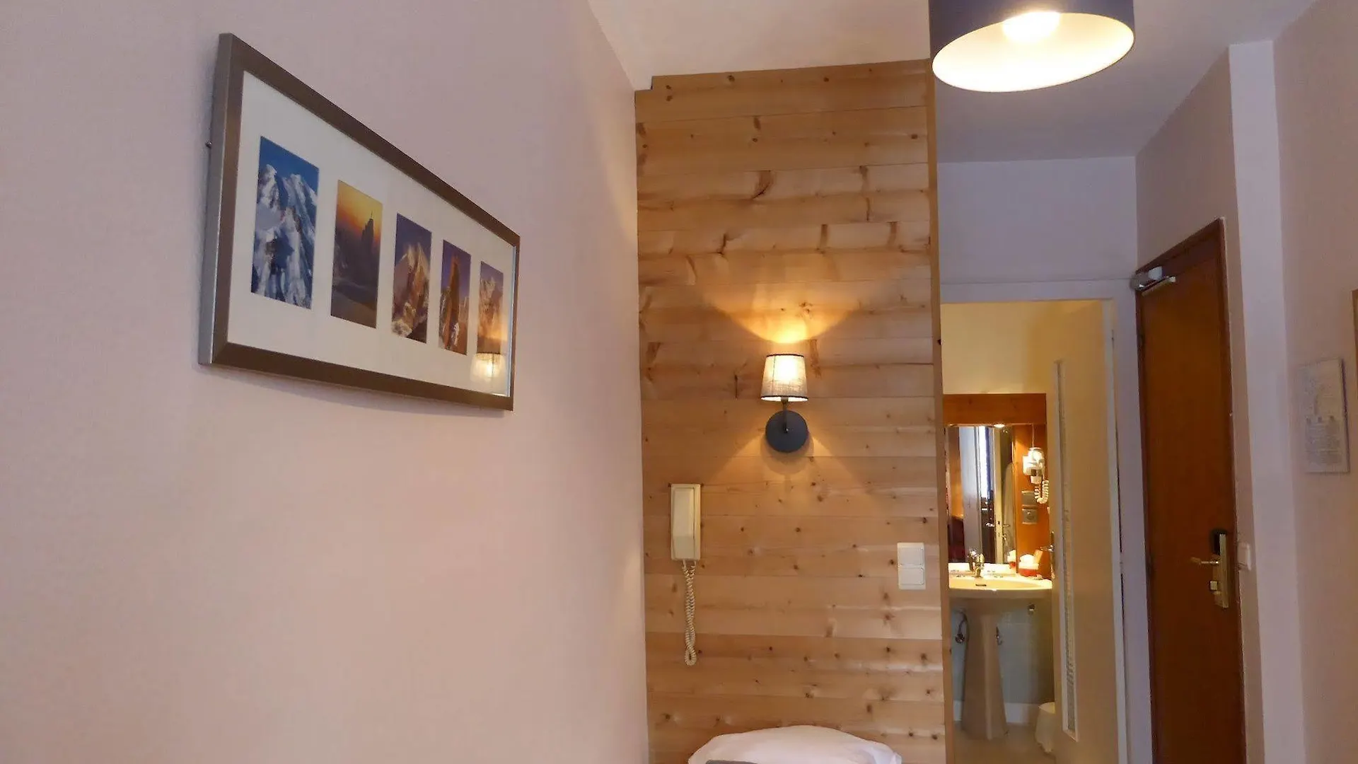 Hotel Restaurant La Couronne Chamonix